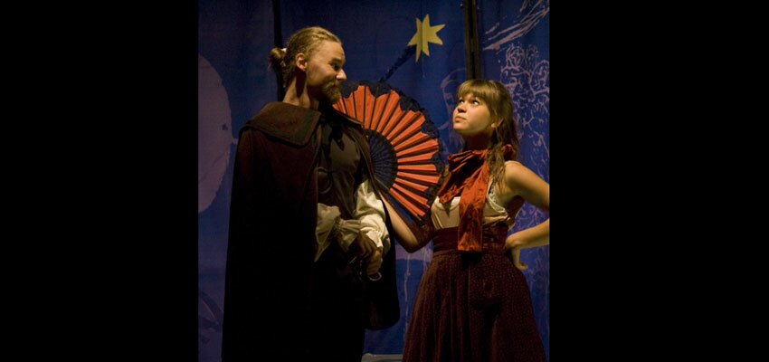 La Barraca de Garcia Lorca revive esta noche en el Castillo de Ponferrada con Escena Erasmus de la Universitat de València La Barraca de Garcia Lorca revive esta noche en el Castillo de Ponferrada con Escena Erasmus de la Universitat de València
