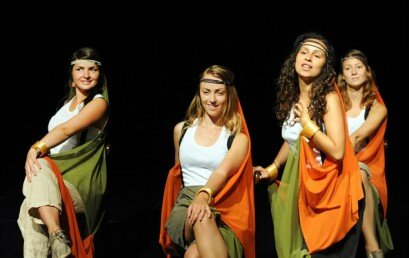 Las Pequeñas Europas y su espectáculo “Los Viajeros” de Escena Erasmus se presenta en Valencia ante una gran expectación