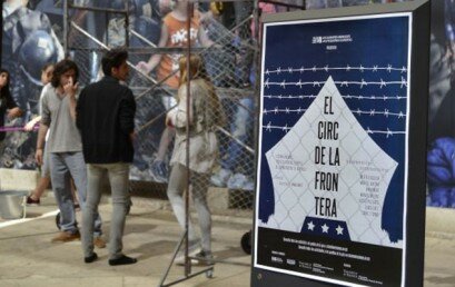 Escena Erasmus acosta la tragèdia dels refugiats a 18 pobles valencians en forma d’espectacle circense