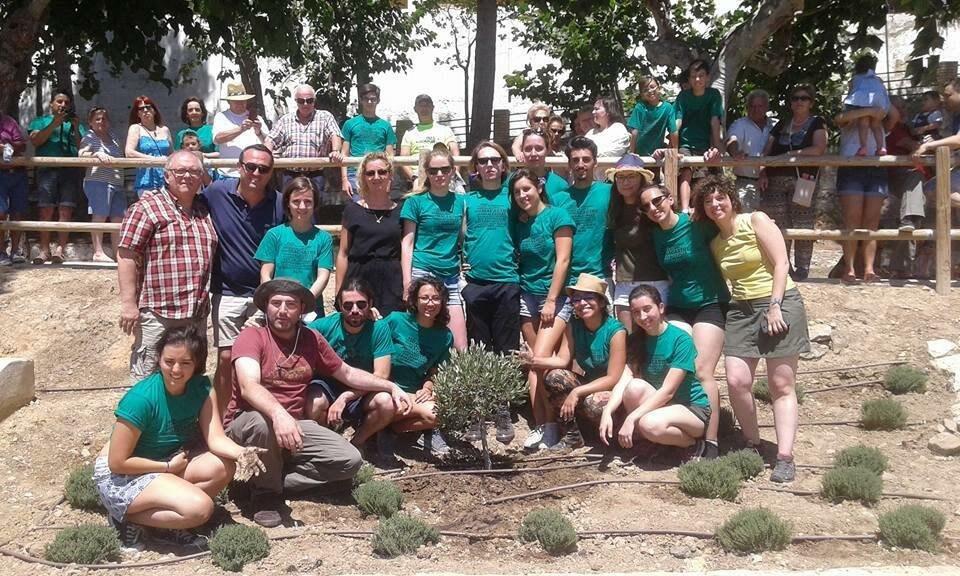 El Árbol de Europa ya crece en Macastre El Árbol de Europa ya crece en Macastre