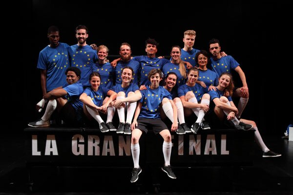 Escena Erasmus visita per primera vegada Alacant amb «La Gran Final Escena Erasmus visita per primera vegada Alacant amb «La Gran Final