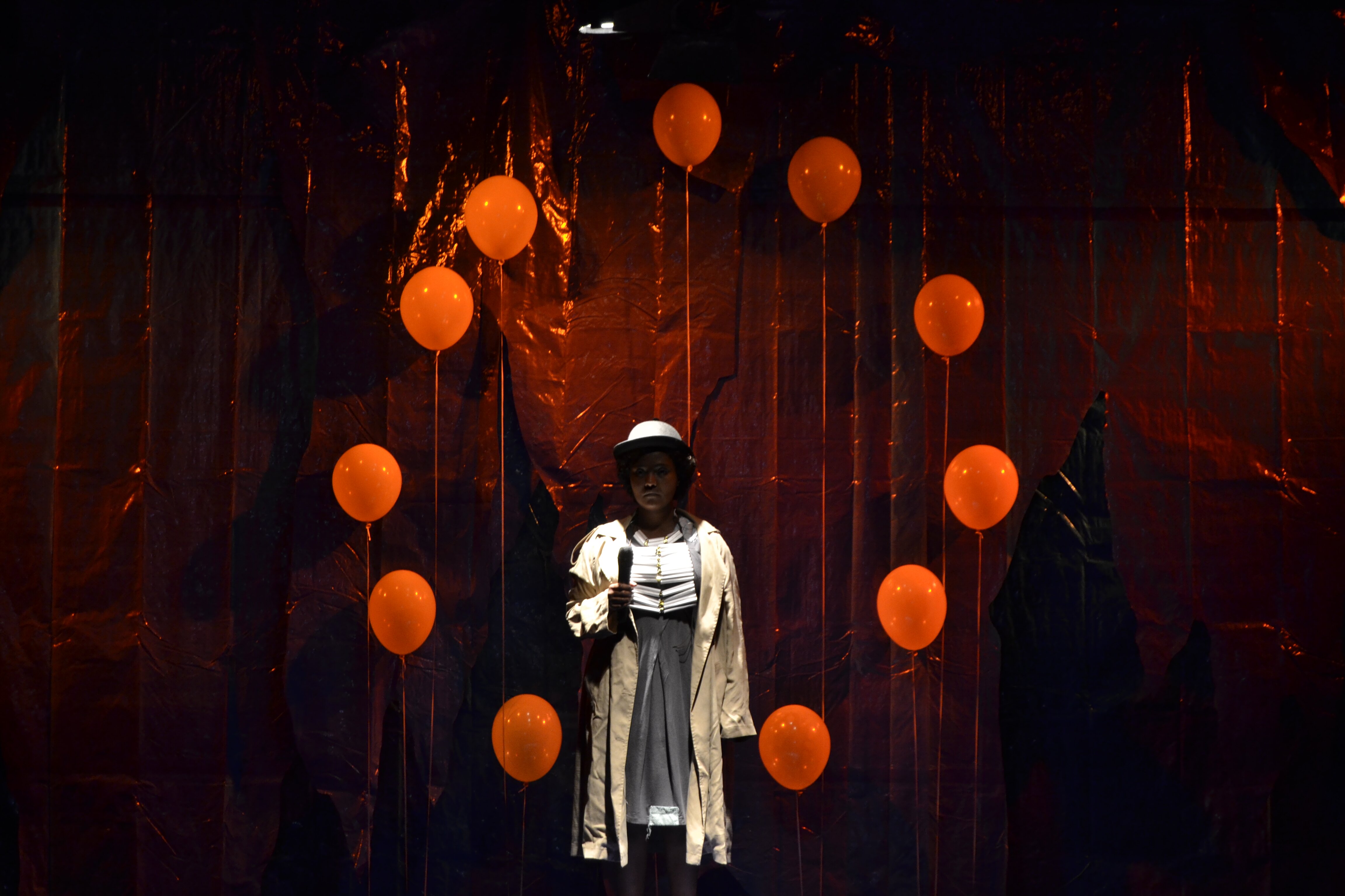 Arranca en el Teatro Arniches de Alicante la gira “M’importa” del IVAJ y Escena Erasmus